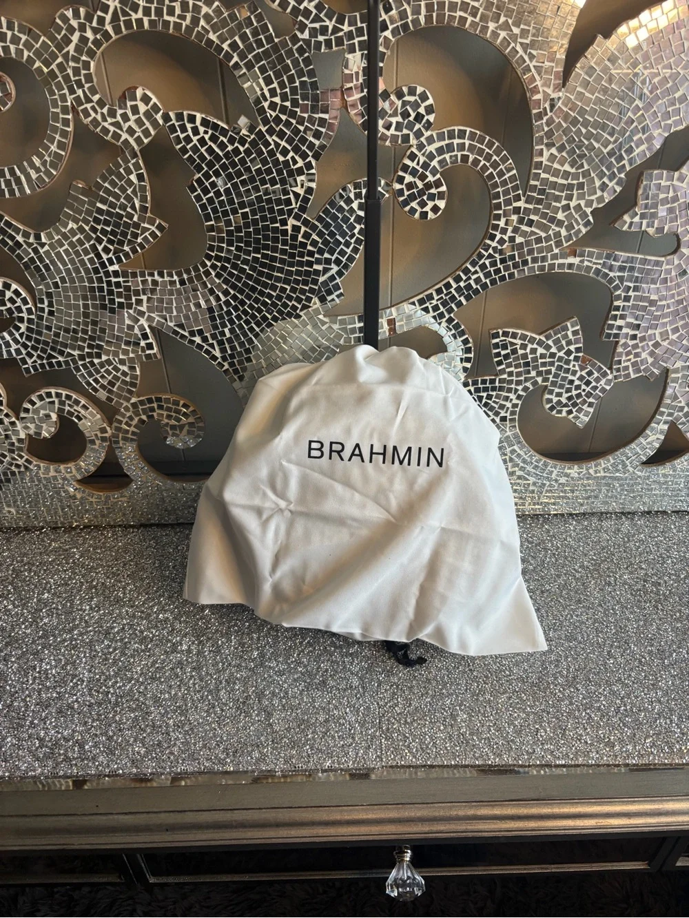 ⭐️Brahmin Lane Mindful Garden Melbourne DI Round Satchel